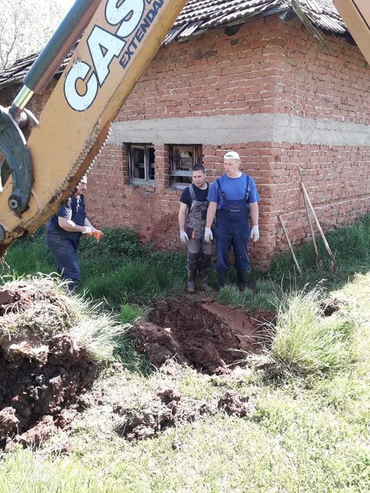 Поправка кварова на водоводној мрежи у Гркињи